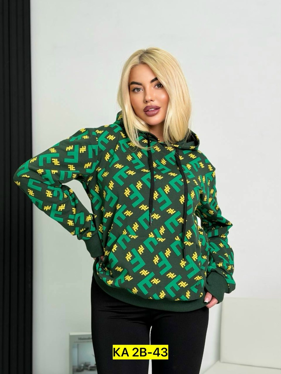 кофта теплая,женская кофта,кофта худи,женская толстовка,кофта поло