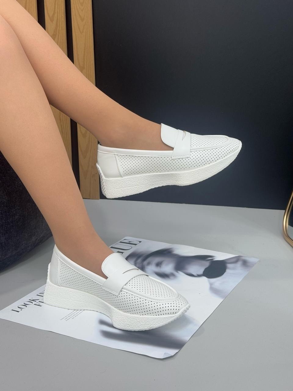 ,мокасины женские,лоферы белые,мокасины с перфорацией,лоферы женские
