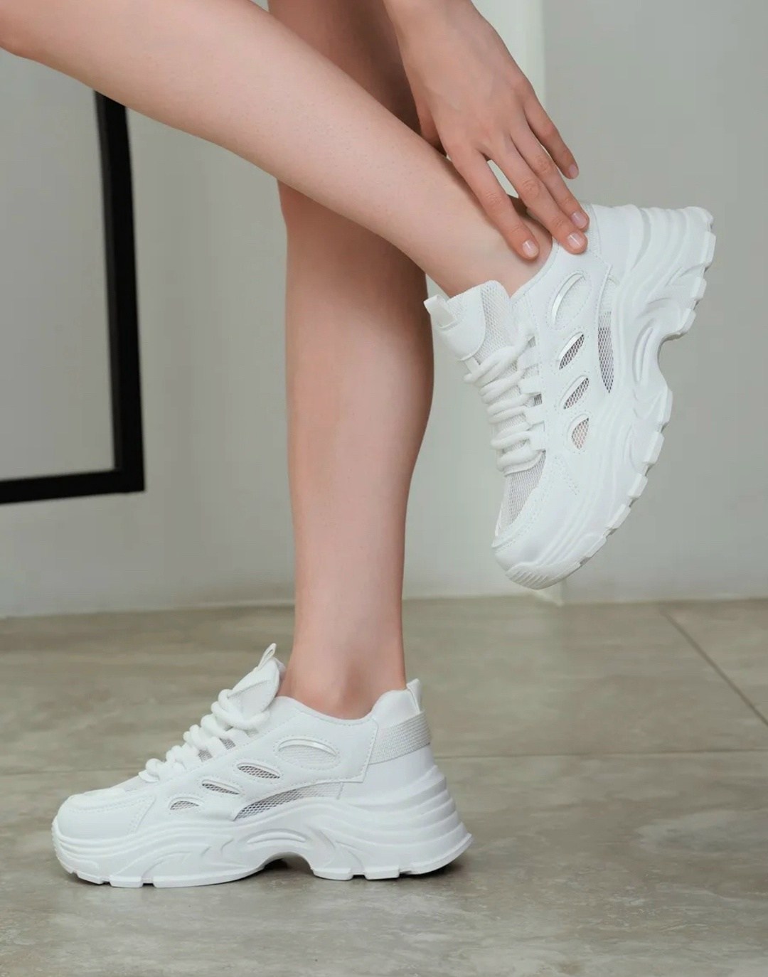 кроссовки женские,женские белые кроссовки,кроссовки белые,женские массивные кроссовки,кроссовки на платформе