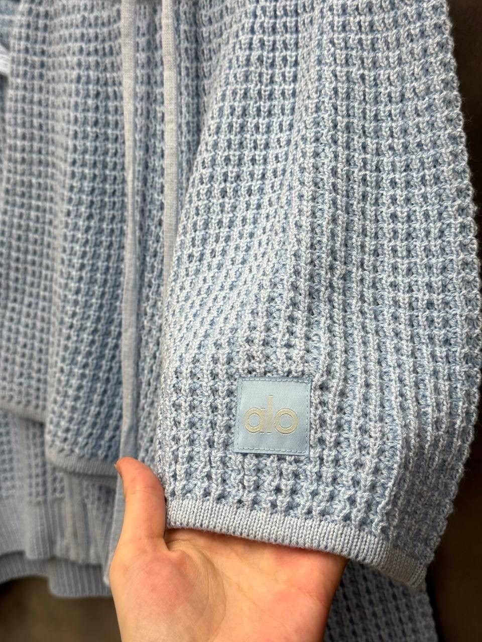 вязаные костюмы,женские костюмы,трикотажные,спортивные костюм,свитера вязаные