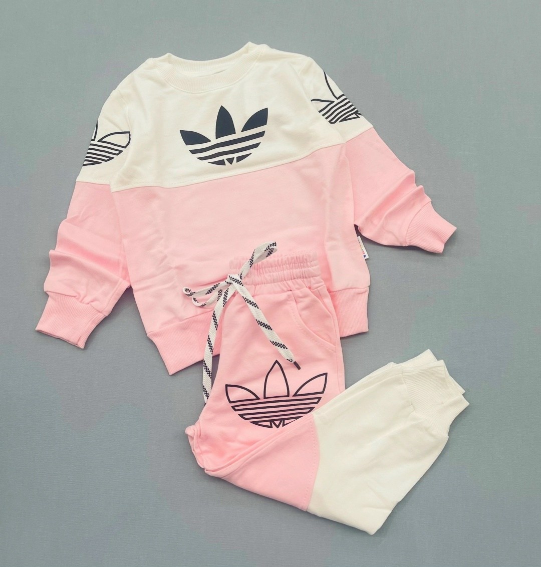 детский спортивный костюм adidas originals,детский спортивный костюм adidas,костюм спортивный для девочек костюм,костюм адидас для девочки,костюм спортивный для девочек