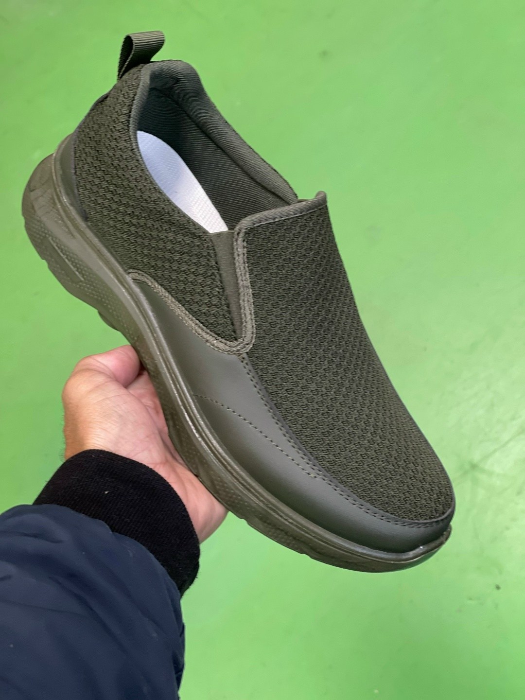 ,удобные кроссовки,полуботинки мужские,повседневная ,мужская