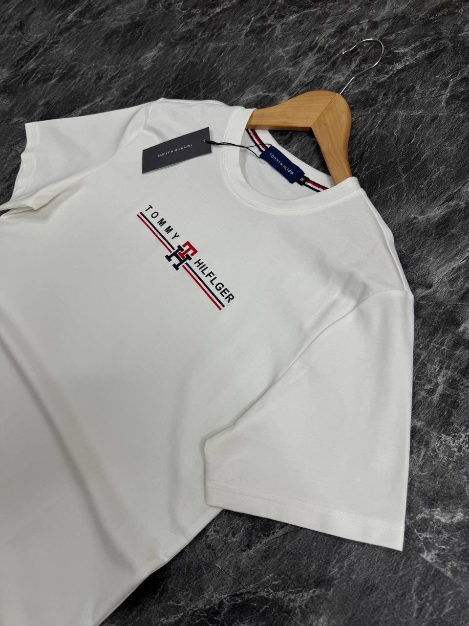 футболка мужская tommy hilfiger,футболка tommy hilfiger,футболки для мужчин,мужская футболка