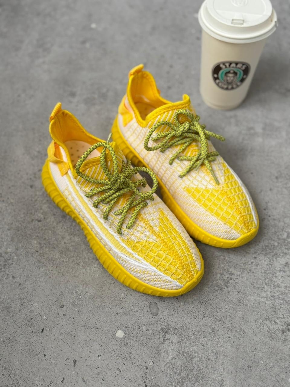 adidas yeezy boost 350 желтые,кроссовки adidas yeezy boost 350,желтые кроссовки,женские кроссовки,кроссовки adidas yeezy boost