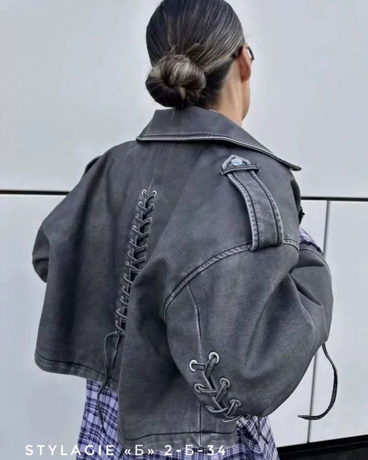 косуха со шнуровкой,стильная куртка косуха,куртка косуха,косуха женская куртка кожаная oversize,косуха куртка кожаная