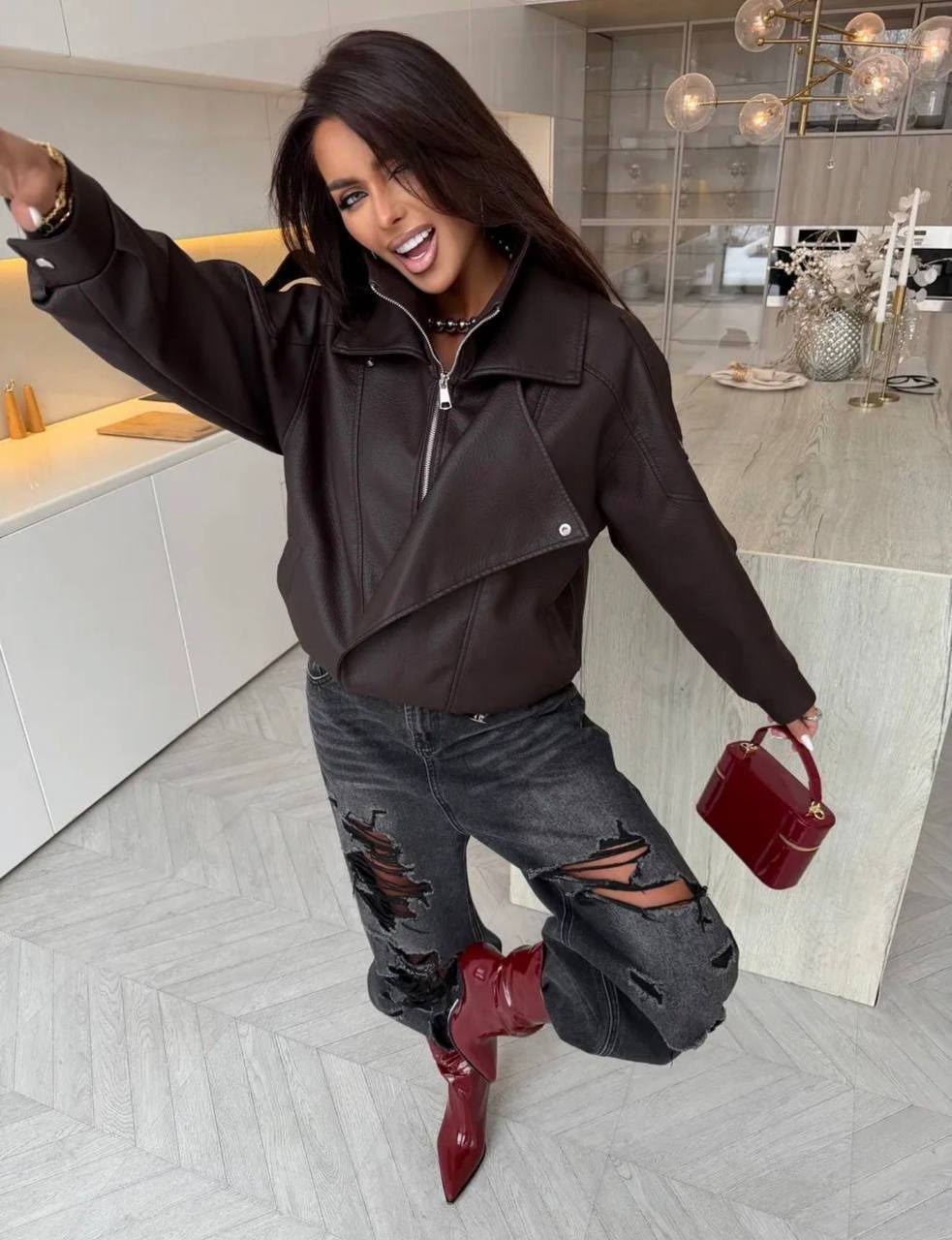 кожаная куртка,женская кожаная куртка,куртка женская из искусственной кожи,куртка женская,косуха оверсайз