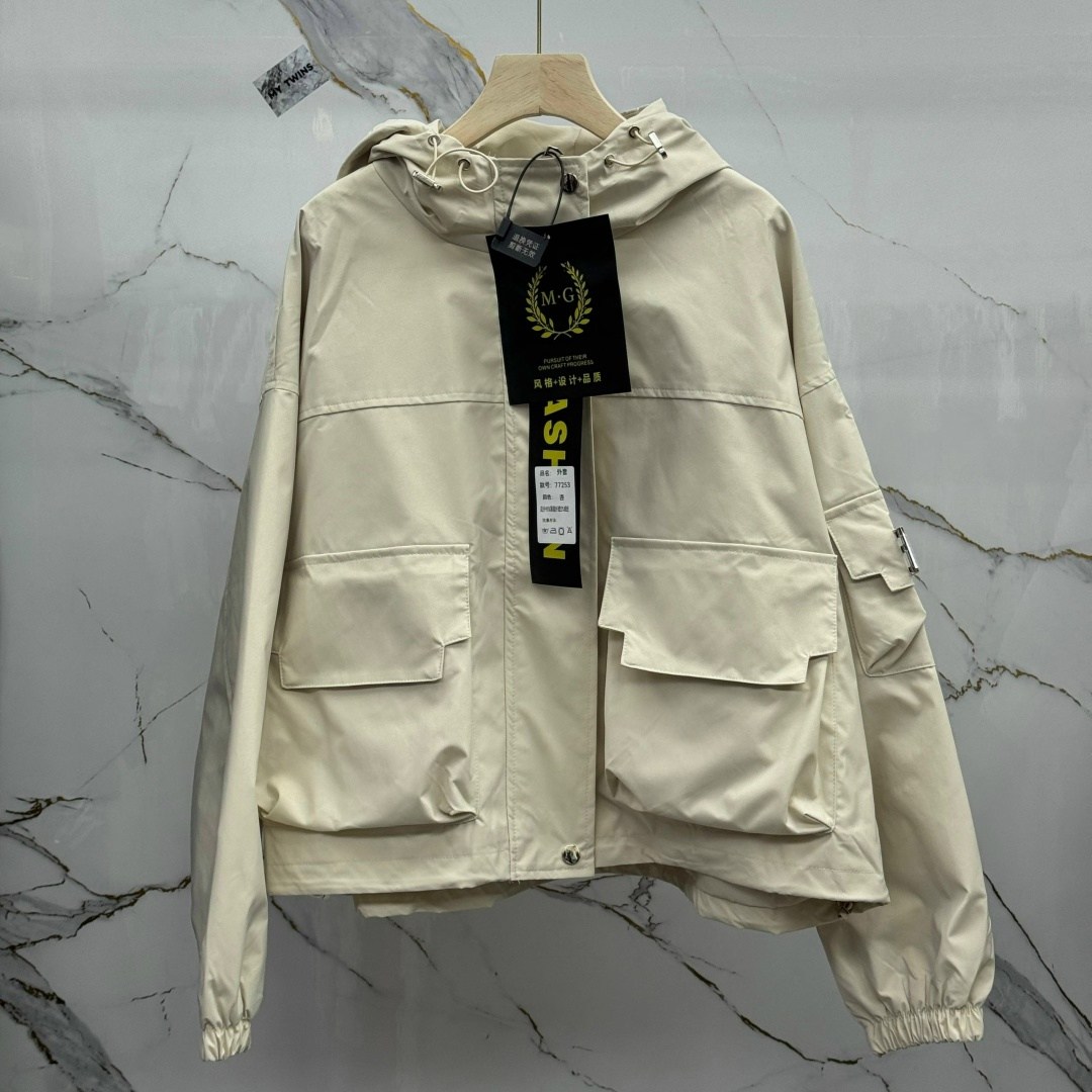 куртка оверсайз,куртка стильная,уличный стиль,пуховик оверсайз