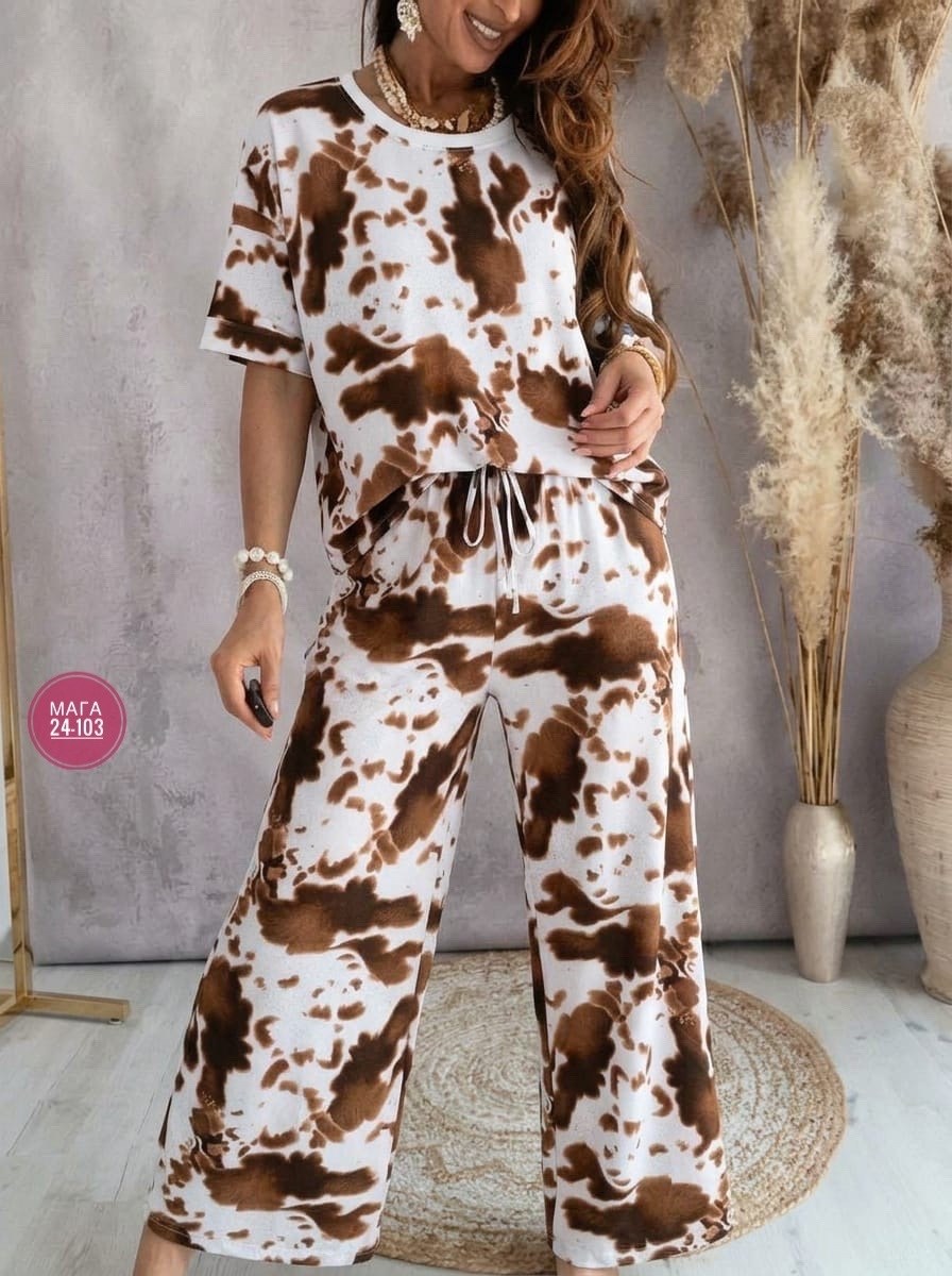 костюм с принтом,костюм с брюками,женские костюмы,летние костюмы,стильные женские костюмы