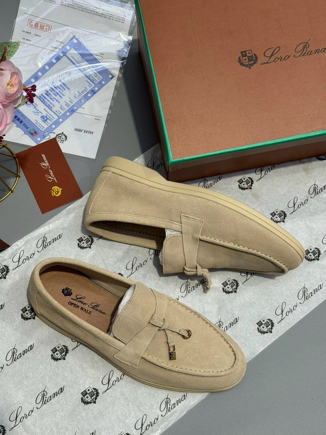 лоферы loro piana,,лоферы женские loro piana,лоферы из натуральной замши loro piana,лоро пиано лоферы