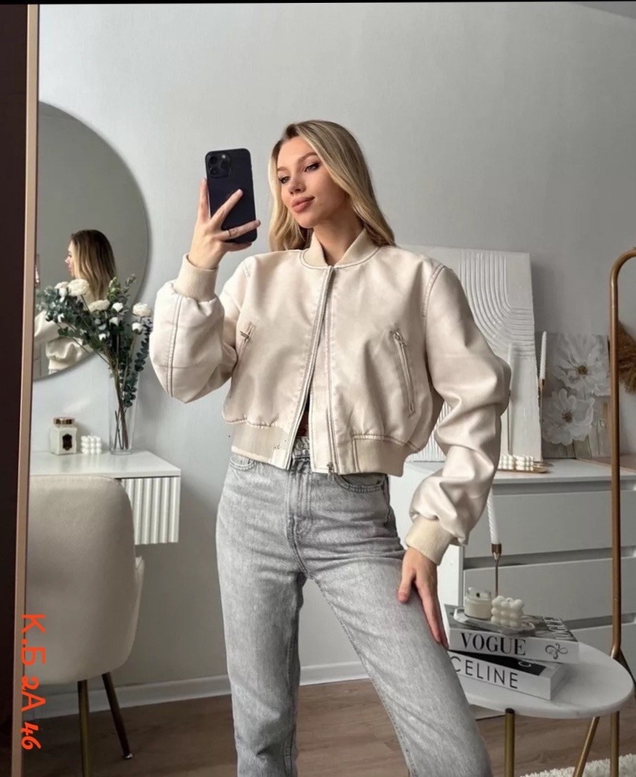 кожаная куртка,укороченный кожаный бомбер женский dkg157,куртка бомбер женская,бомбер женский с,кожаная куртка 1811157-1