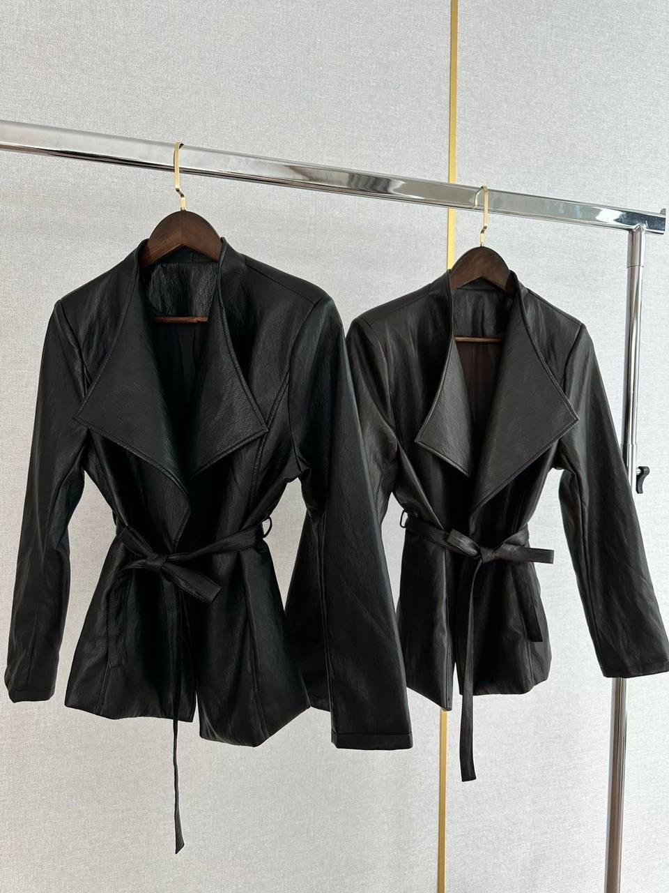 женская куртка из экокожи,куртка кожаная женская,женская косуха из экокожи,кожаная куртка,куртка эко кожа