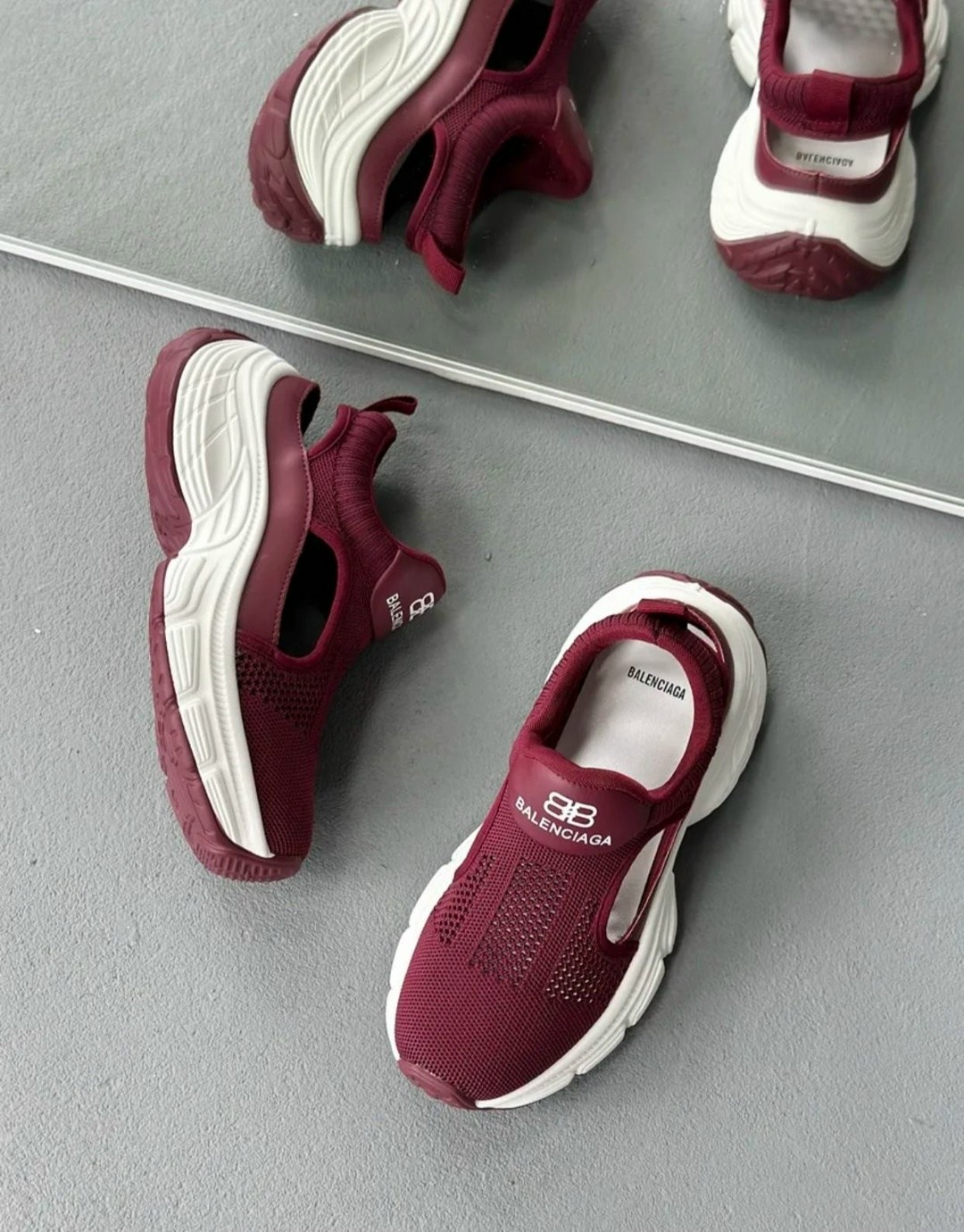 спортивные босоножки,кроссовки,кроссовки женскиe,красные босоножки спортивные,спортивная