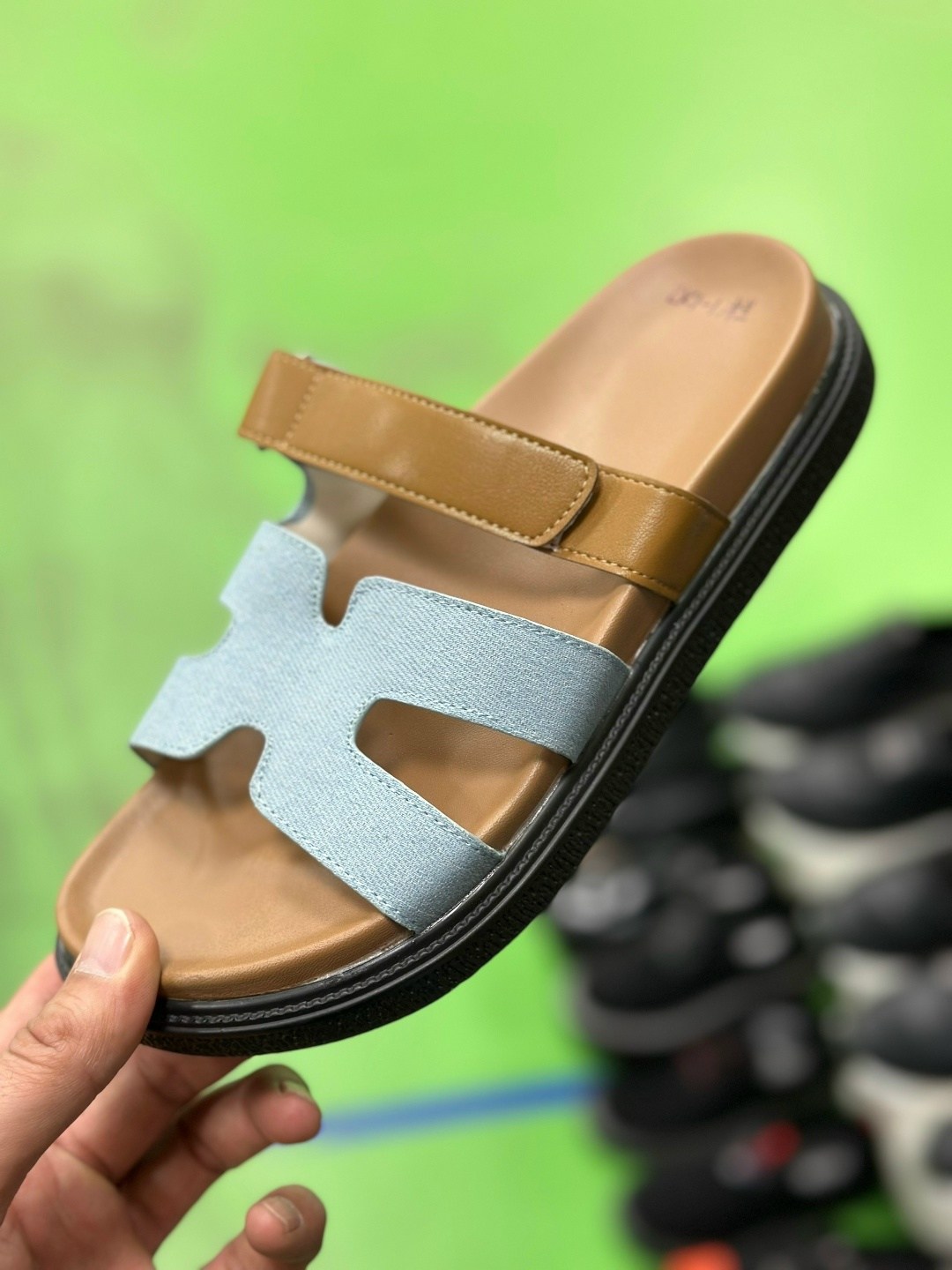 шлепанцы gucci,шлепки гуччи мужские,шлепанцы женские,,тапочки модные