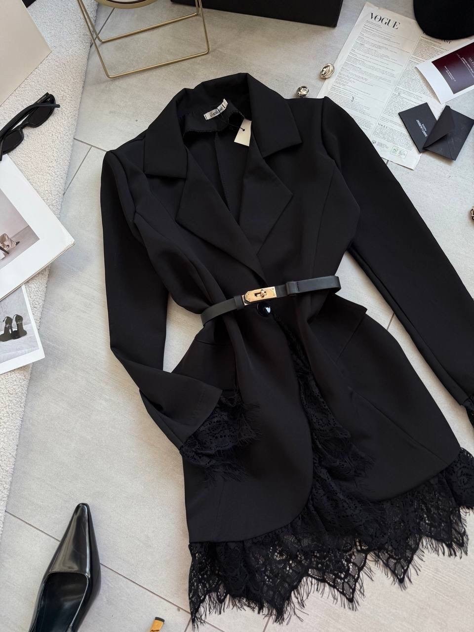 пиджак с кружевом,жакет приталенный,черный женский пиджак,жакет с перьями,жакет