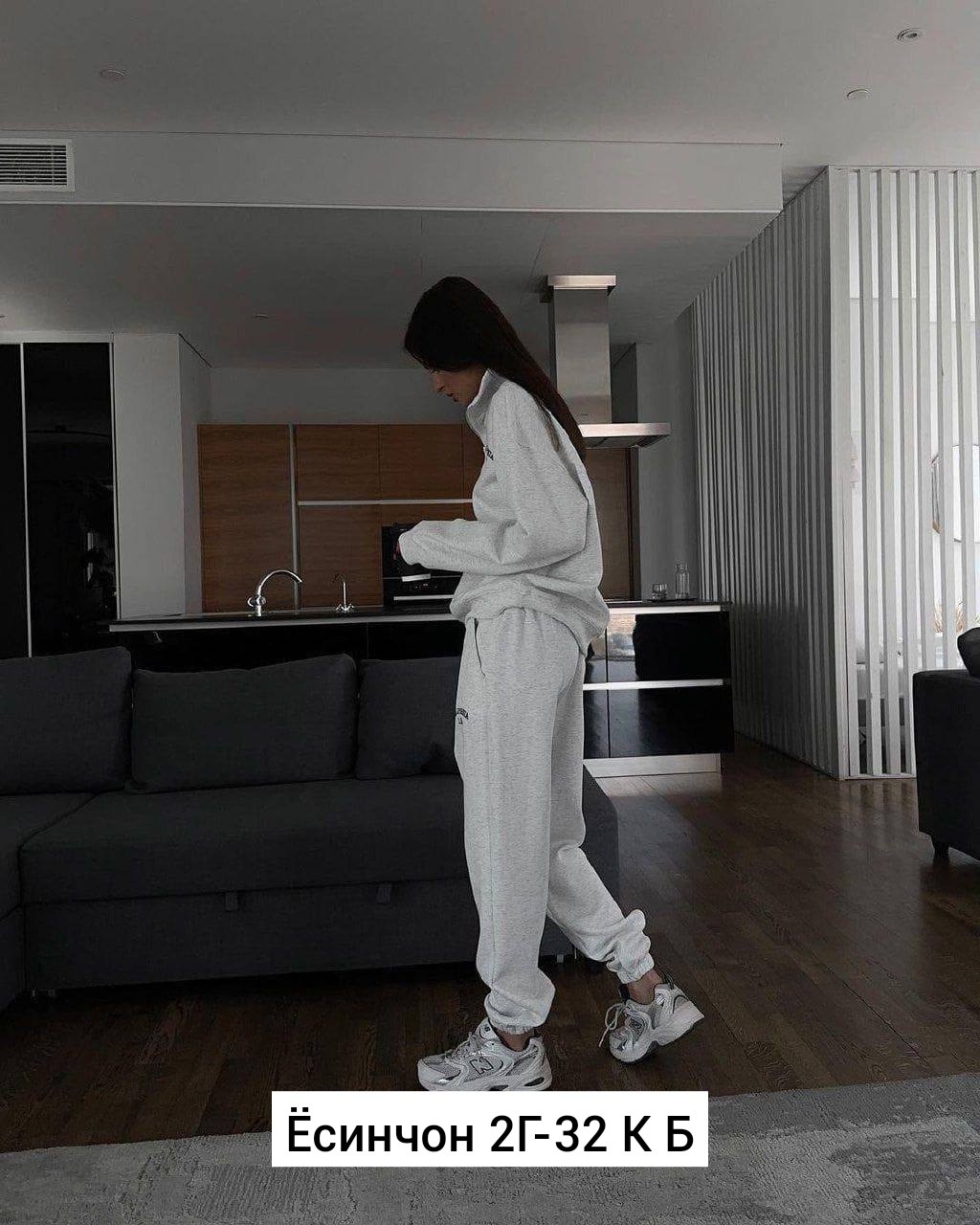 cпортивный костюм женский на флисе,женские спортивные костюмы,спортивные костюмы двойка,стильные костюмы,костюм женский на флисе