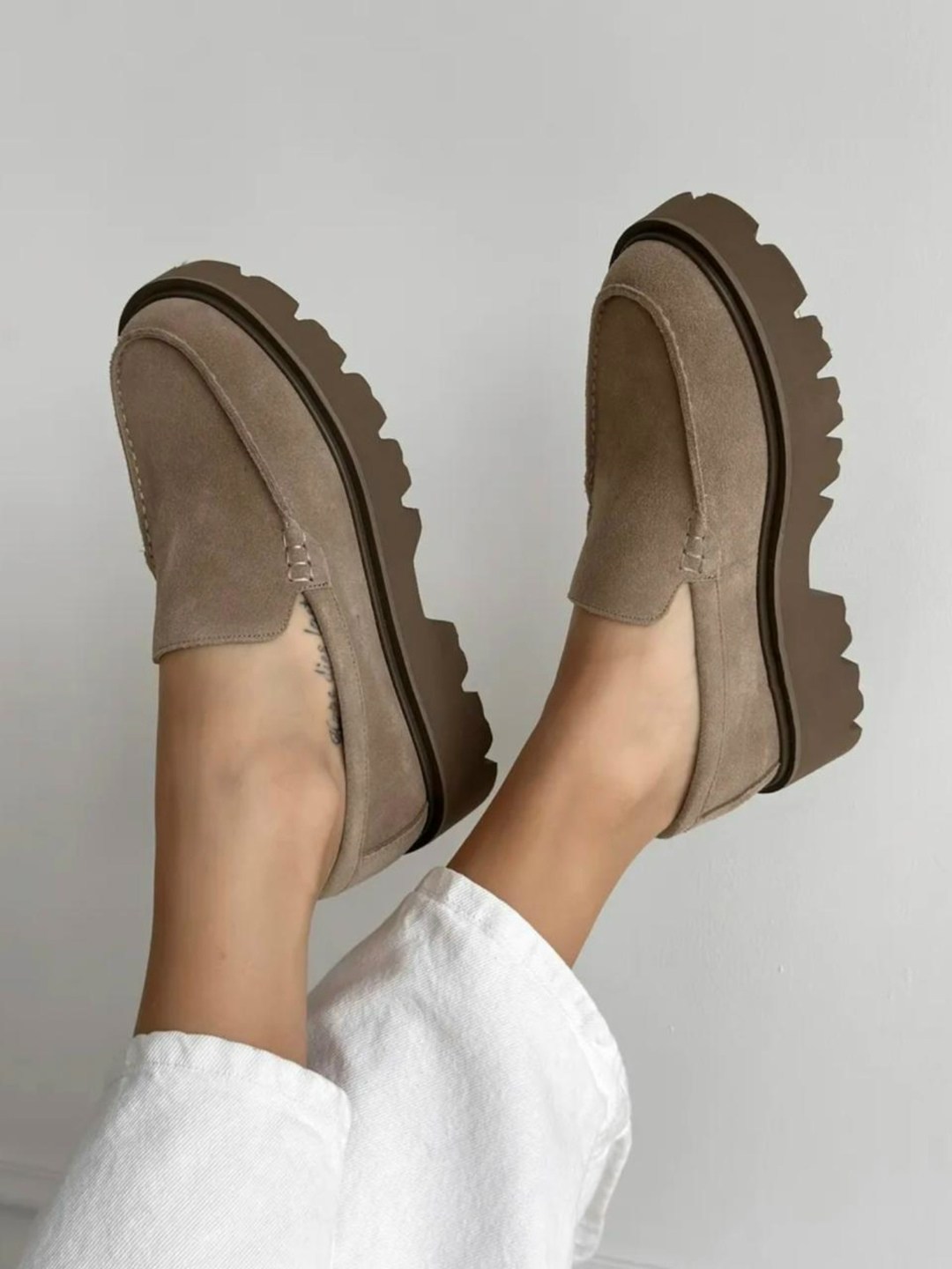 замшевые лоферы бежевые на платформе silver goose,лоферы из натуральной замши,лоферы замшевый,лоферы женские натуральная замша,замшевые лоферы на платформе