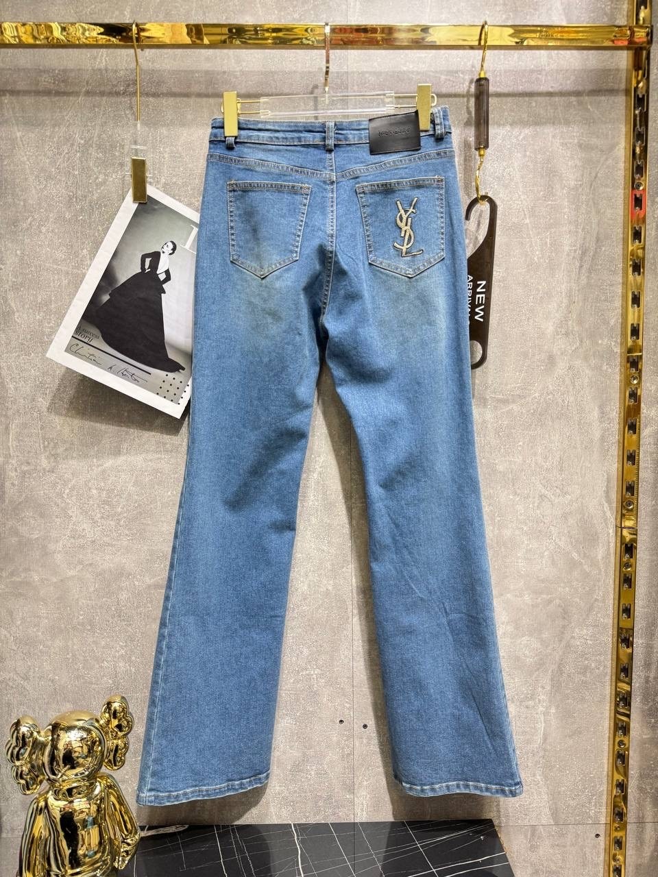 джинсы женские клеш,расклешенные джинсы с высокой талией,расклешенные джинсы,женские джинсы,джинсы клеш с высокой талией