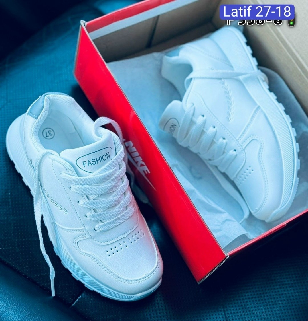 женские кроссовки,белые кроссовки,белые кроссовки женские,кроссовки ,кроссовки модные