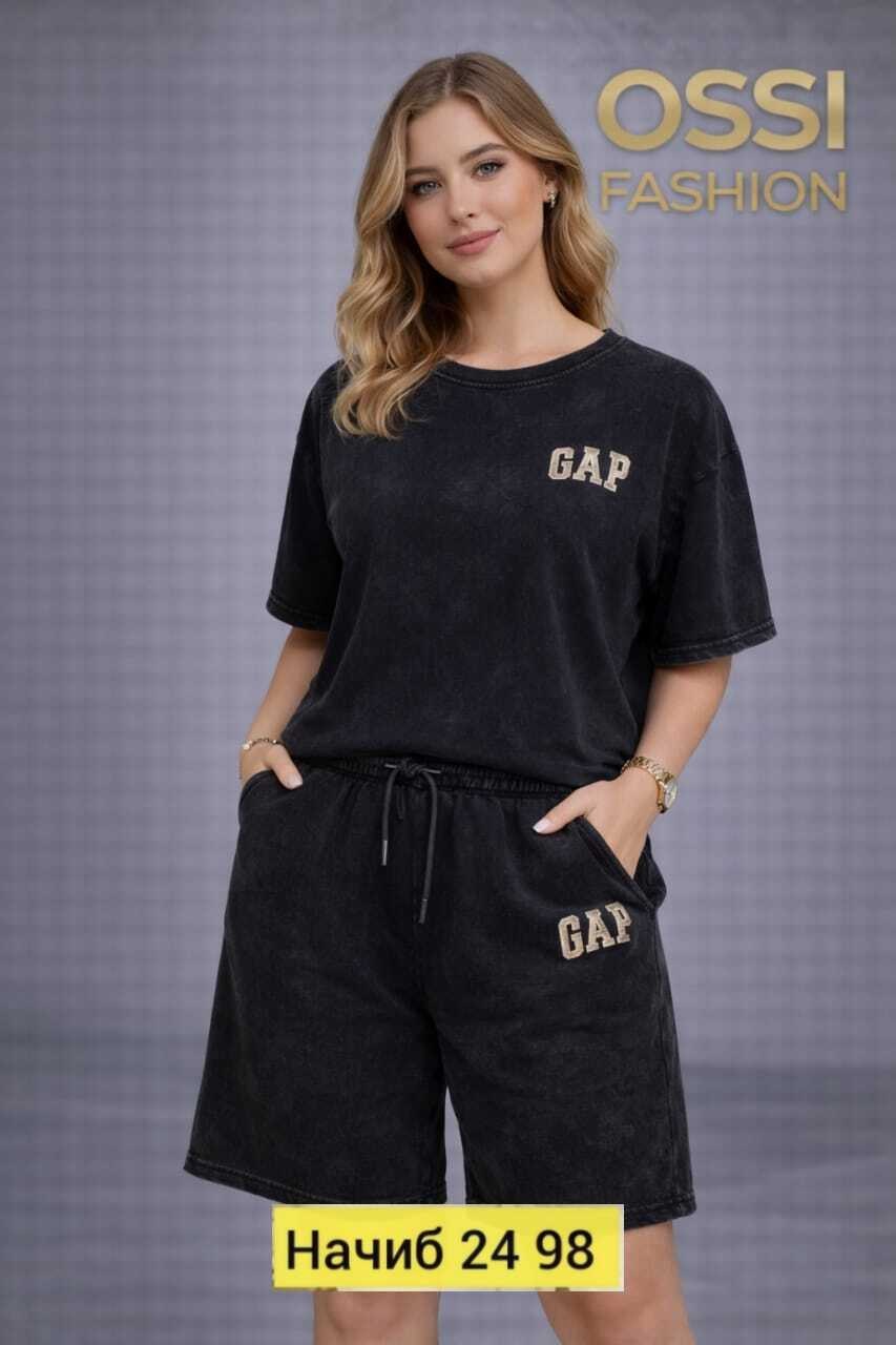 велюровый костюм с шортами,женская пижама,костюм с шортам,костюм велюровый,женский костюм шорты