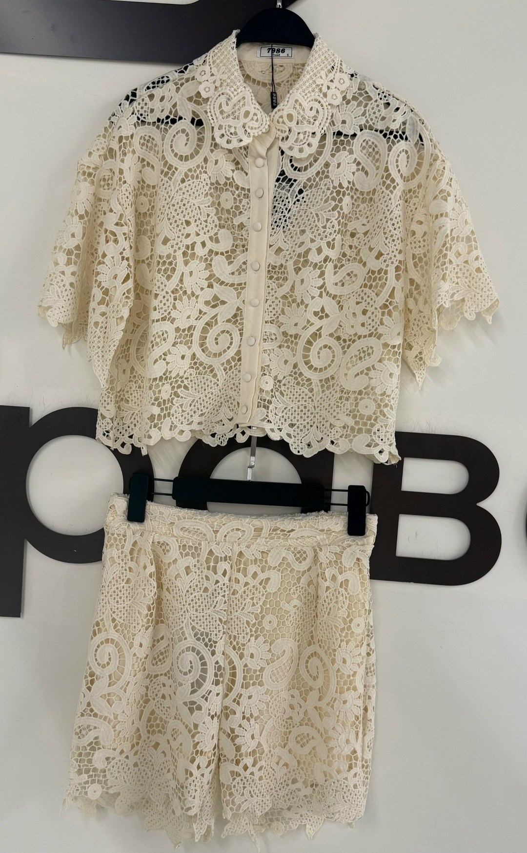 блузка с кружевами,кружевной комплект,кружевная блузка,кружевная рубашка,кружевная одежда