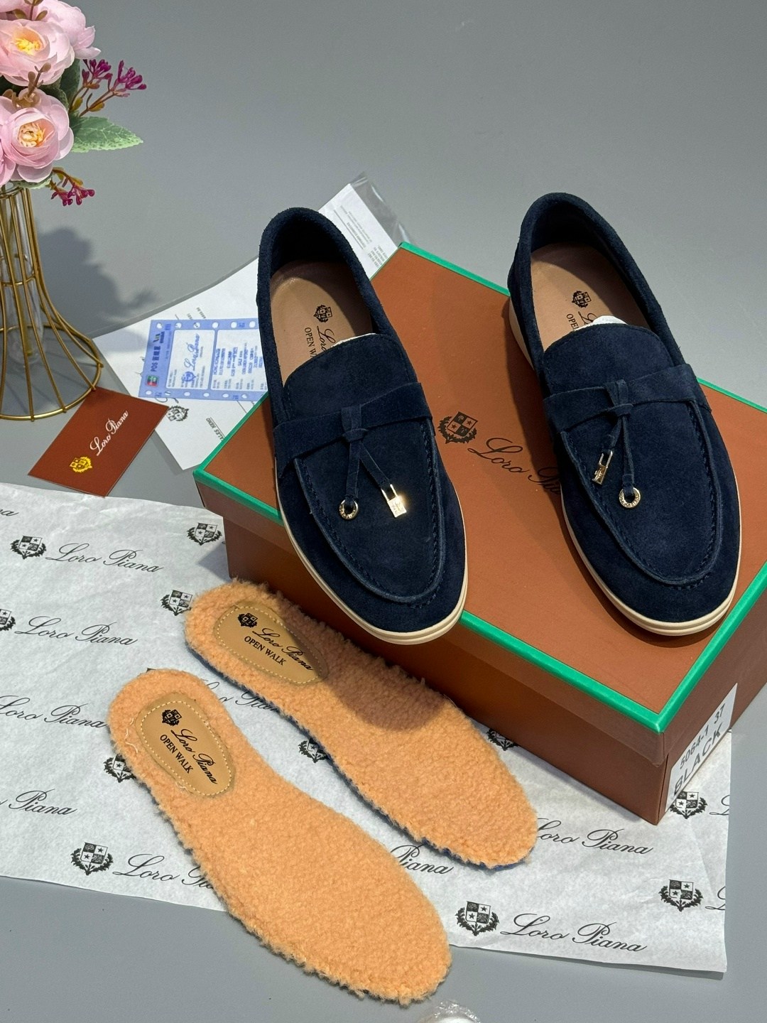 лоферы loro piana,,лоферы женские loro piana,замшевые лоферы,лоферы лоро пиано