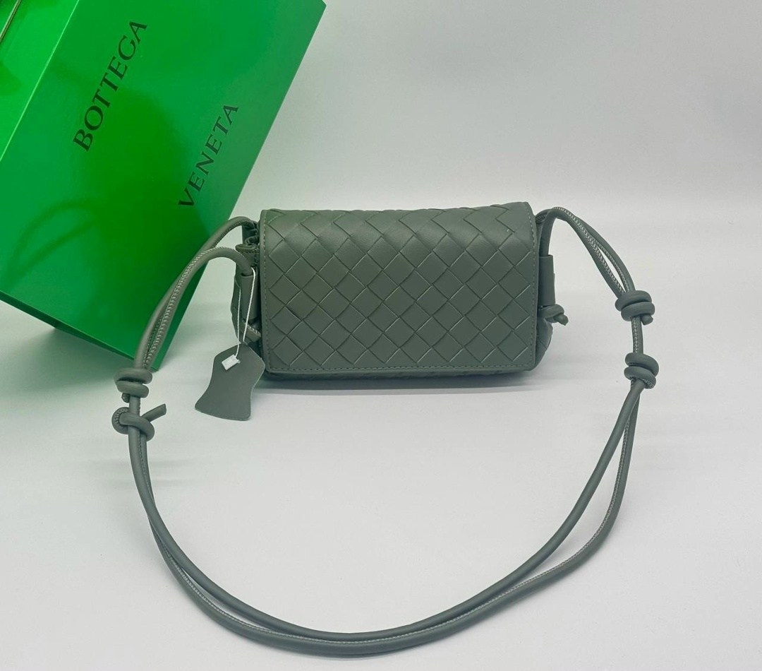 женская сумка bottega veneta,сумка bottega veneta,сумка боттега венета зеленая,сумка на плечо bottega veneta,сумки боттега венета