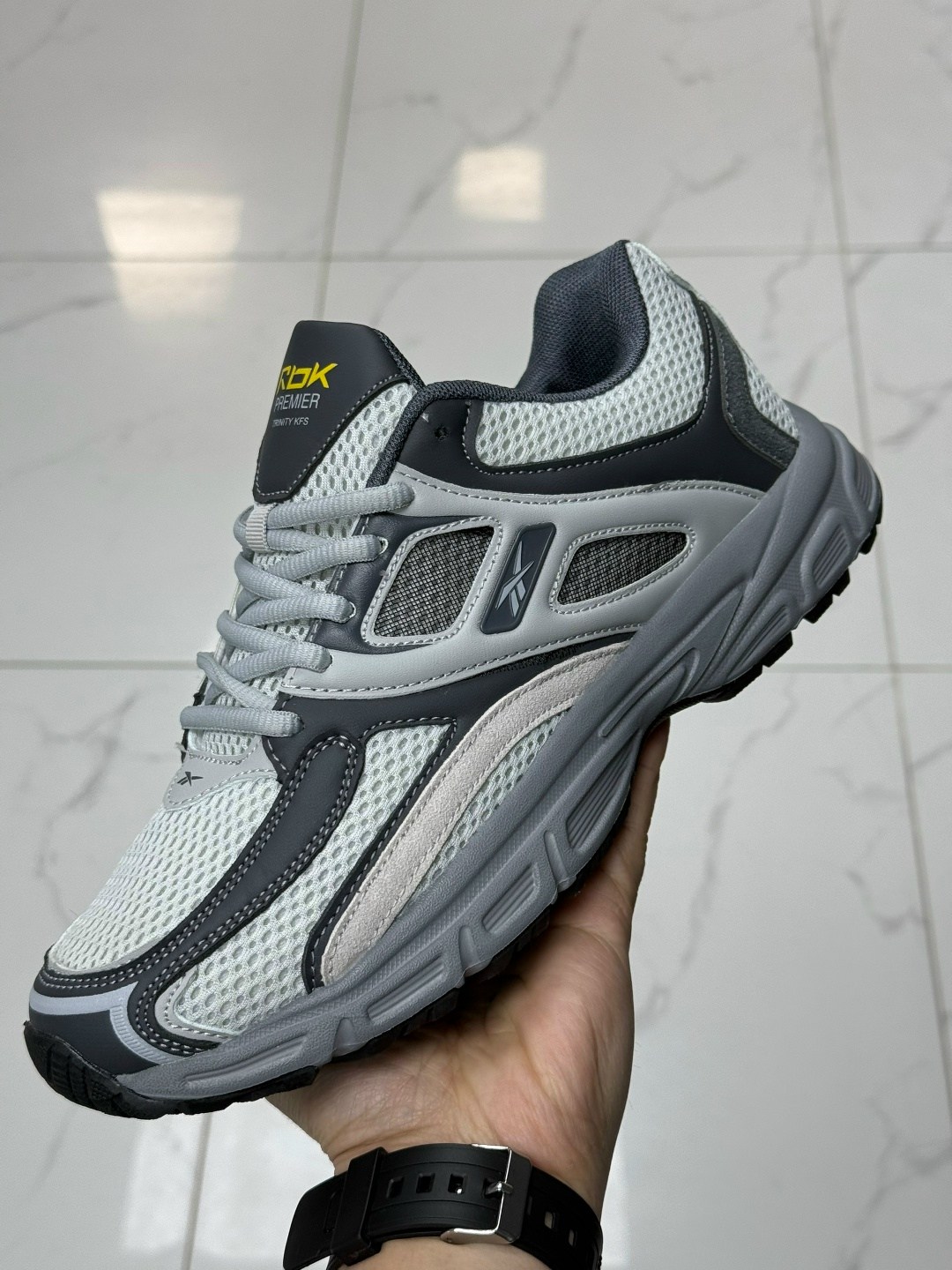 кроссовки,мужские кроссовки,кроссовки бона,bona кроссовки,кроссовка мужской