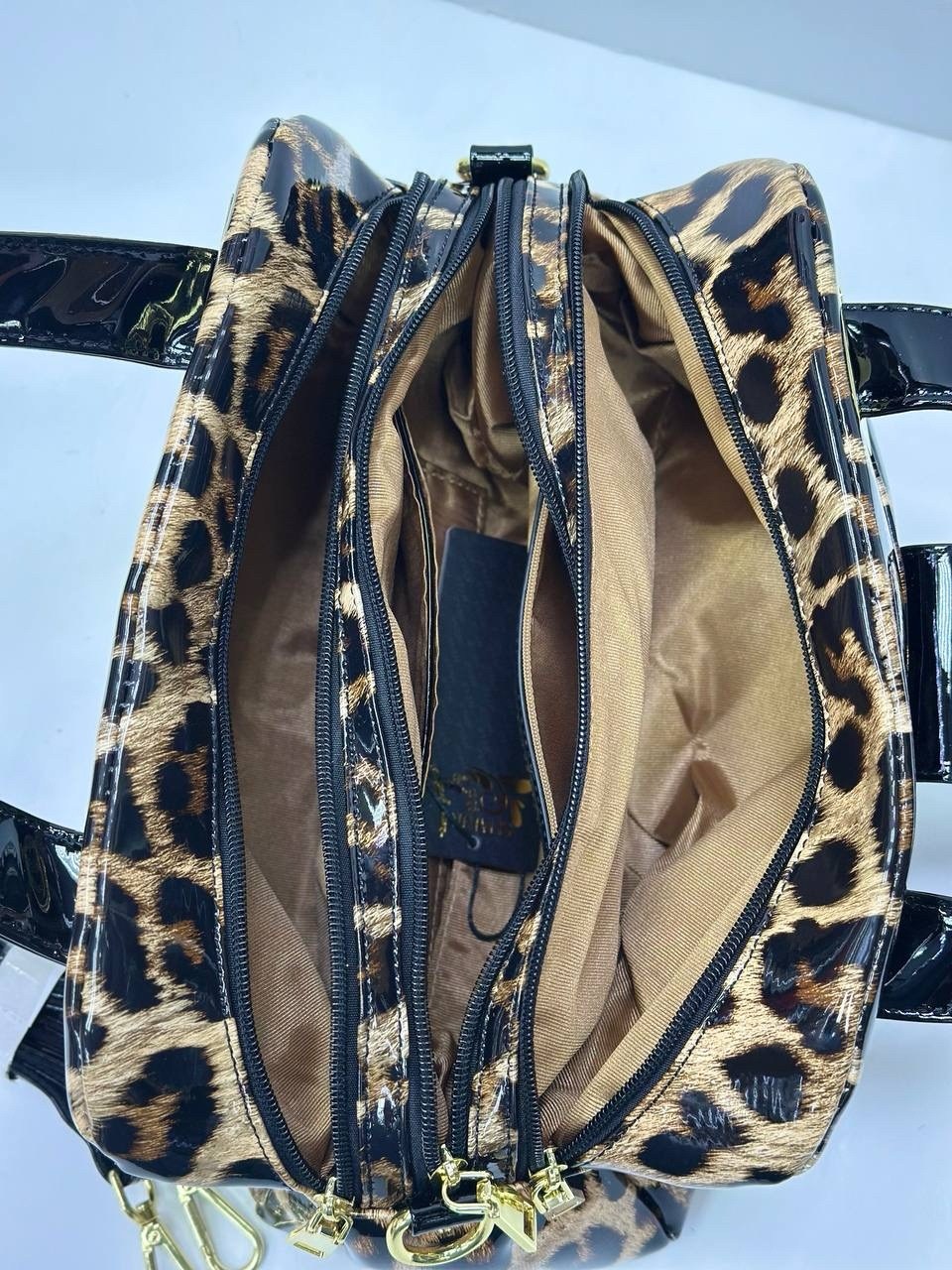 женская сумка из натуральной кожи с леопардовым принтом,леопардовая сумка лакированная,женская сумка из кожи с леопардовым принтом,леопардовая женская сумка из натуральной кожи,сумка лаковая леопардов