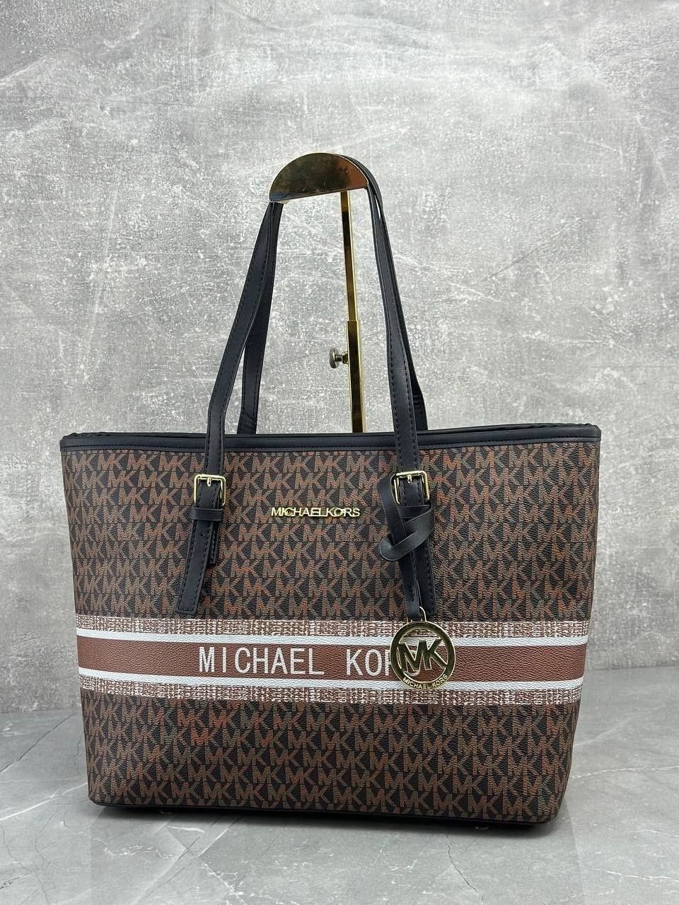 michael kors сумка шоппер,сумка шоппер майкл корс,сумка michael kors,сумки брендовая,сумка шоппер louie vuitton michael kors