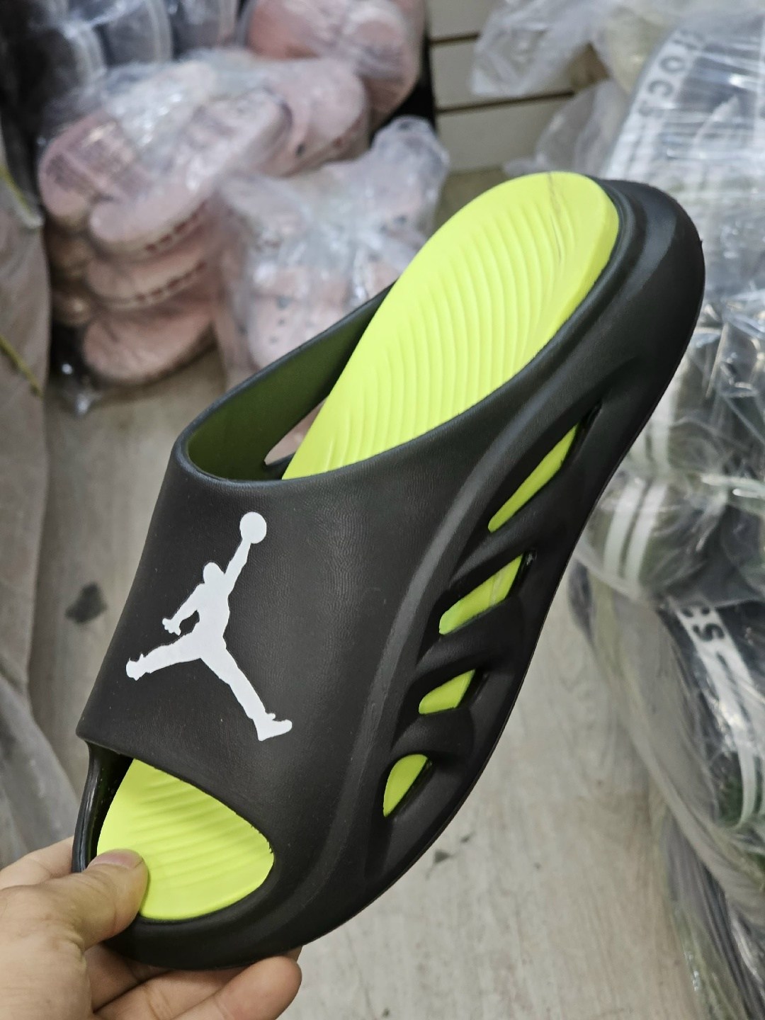 шлепки мужские,сланцы найк джордан мужские,мужские шлепанцы,шлепки air jordan,сланцы джордан мужские