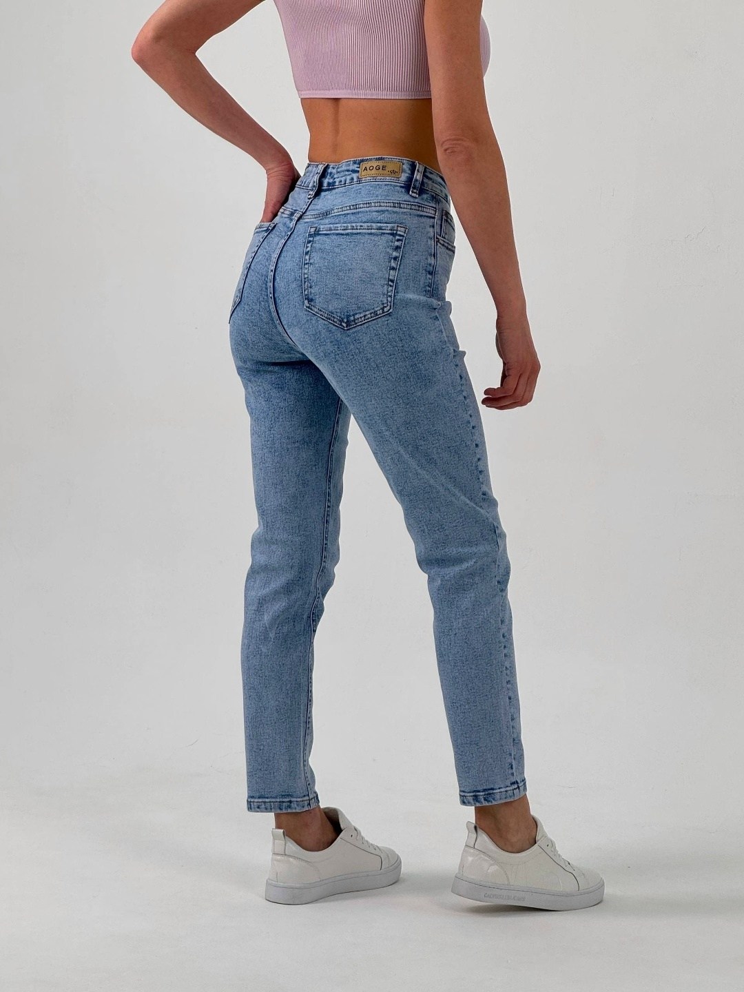 джинсы женский look of young синий бананы мом,джинсы женские look of young мом бананы голубой,джинсы мом бананы с высокой посадкой stepqueen,джинсы женские,джинсы женский dommod голубой бананы