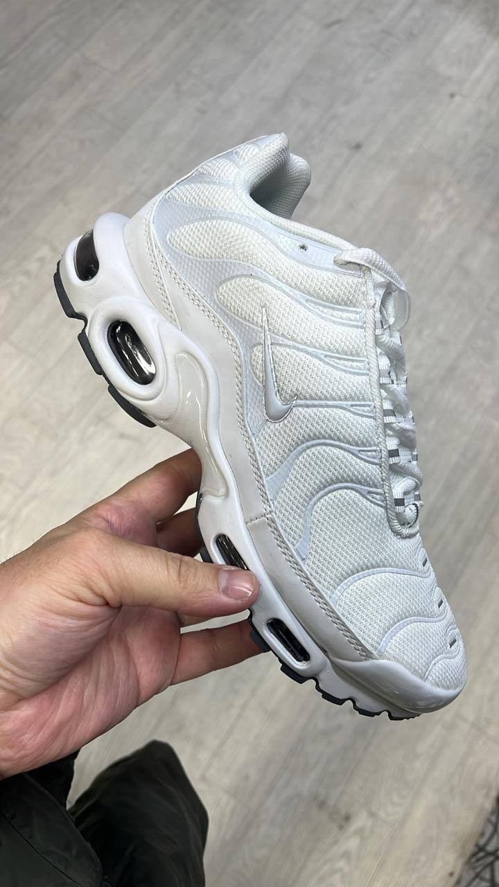 nike air max plus black metallic silver,кроссовки nike air max tn plus,nike air max tn plus,nike air max plus,кроссовки nike air max tn plus ultra белые с серым