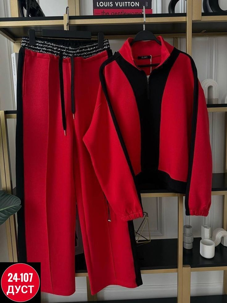 спортивный костюм одежда,женские спортивные костюмы,стильные костюмы,спортивная одежда для женщин,женский костюм тройка