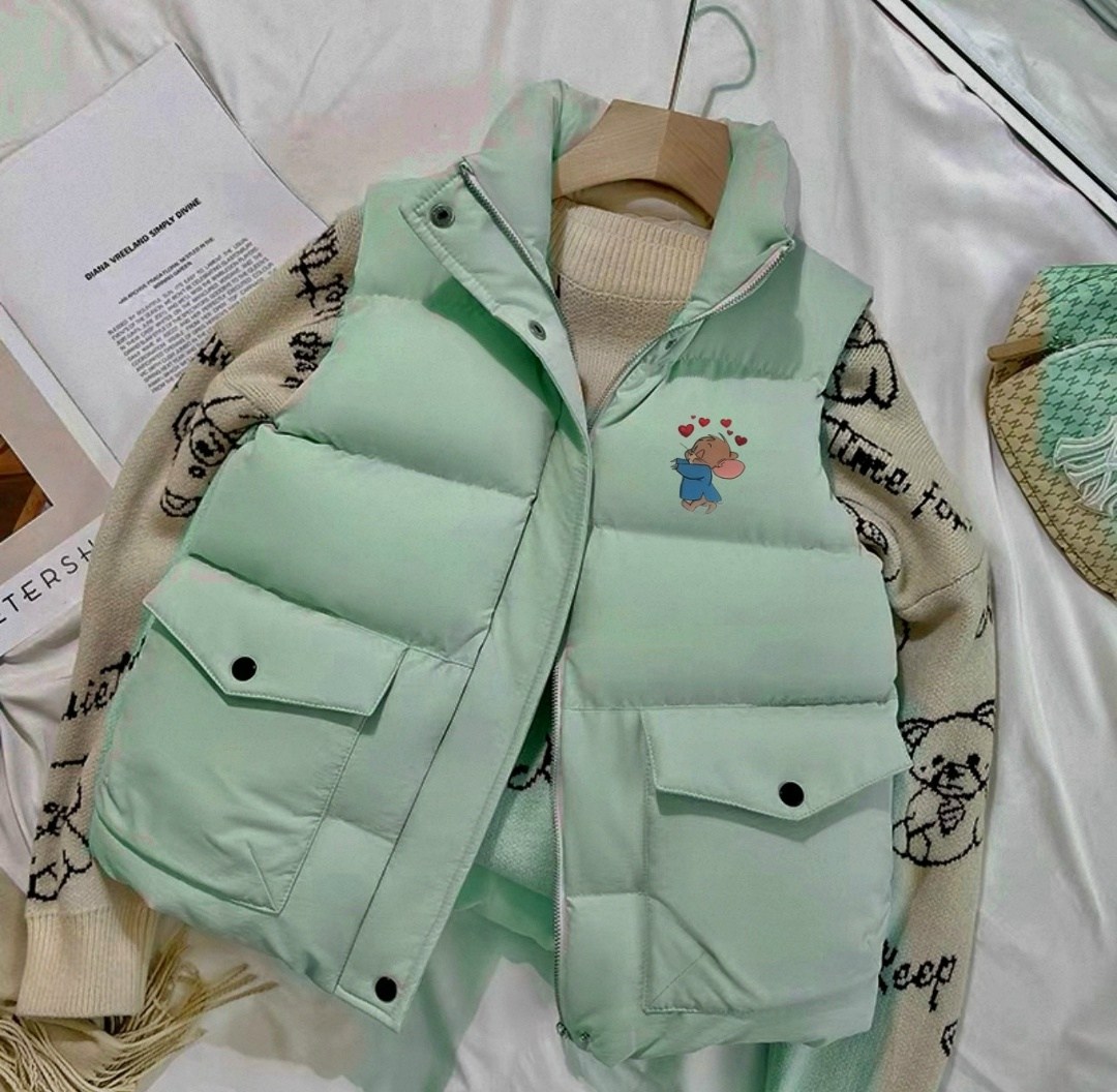 жилетка nike,жилет,теплый жилет,жилетка безрукавка,жилет женский