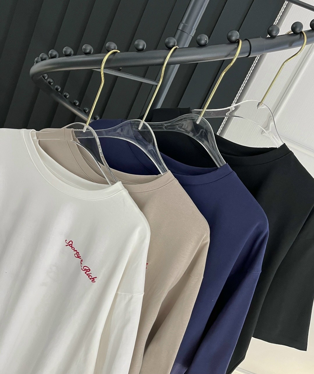 футболки оверсайз белый,оверсайз футболка,футболки женская,футболки мужские оверсайз,футболки модные