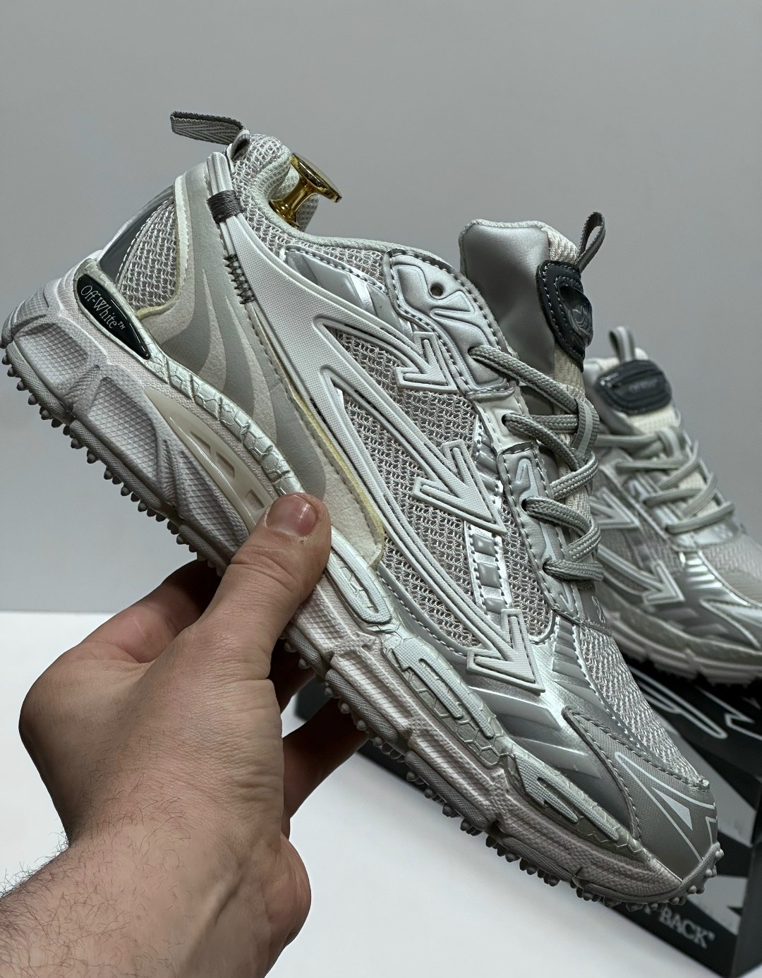 кроссовки off white be right back,кроссовки off white be right,кроссовки off white be right back off-white,кроссовки off white be right back 471410245,кроссовки off white energy ow be right back