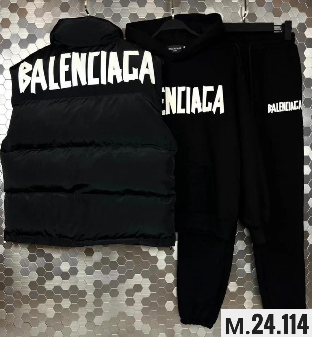 balenciaga куртка,куртка черная баленсиага,зимняя куртка баленсиага,пуховик balenciaga,черные женские куртки balenciaga