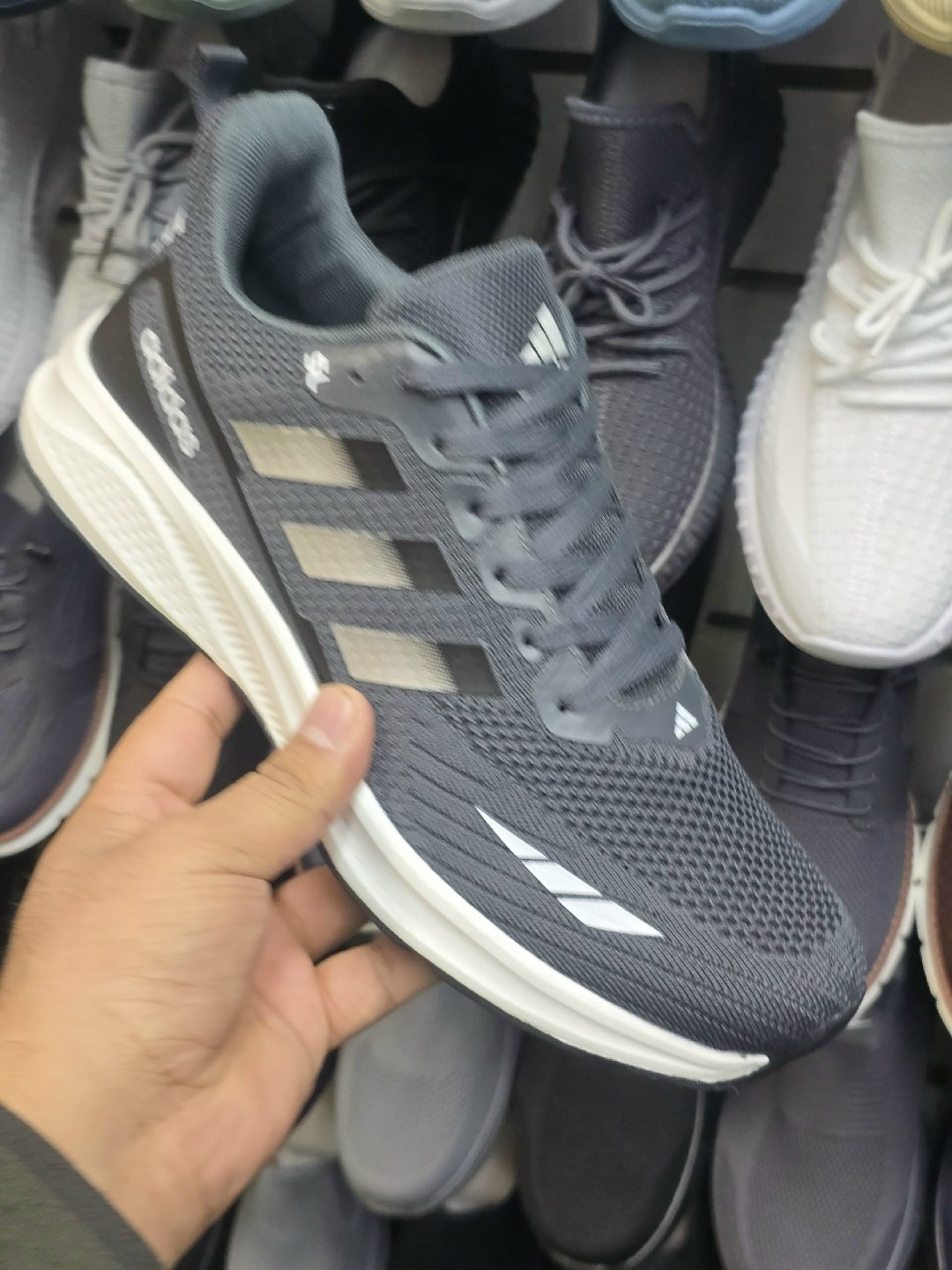 кроссовки adidas,кроссовки adidas мужские,мужские-кроссовки,кроссовки адидас,кроссовка мужской