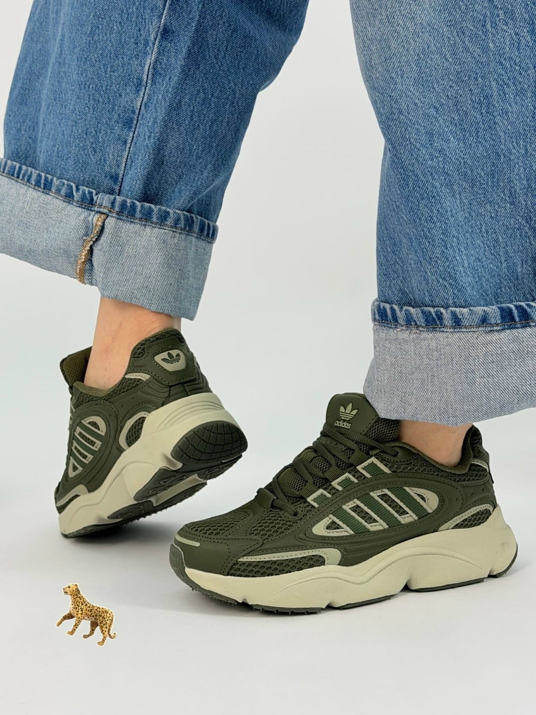 кроссовки adidas,кроссовки adidas original,женские кроссовки adidas,кроссовки,кроссовки adidas originals oztral