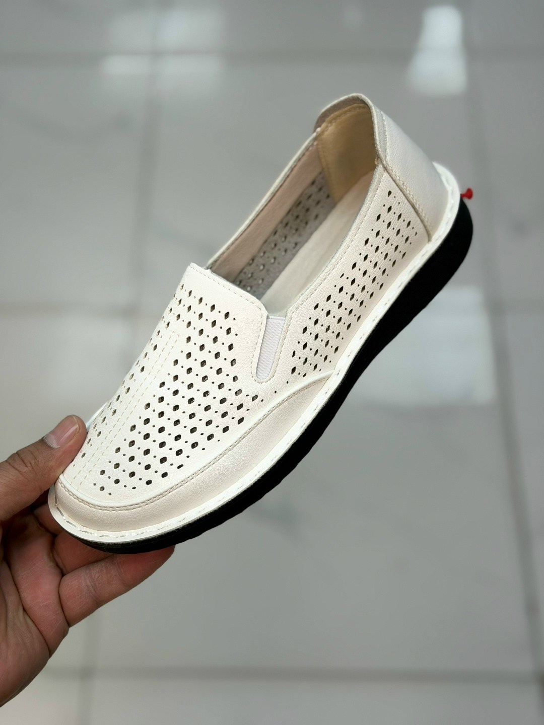 ,туфли женские,мокасины с перфорацией,летние туфли,женская