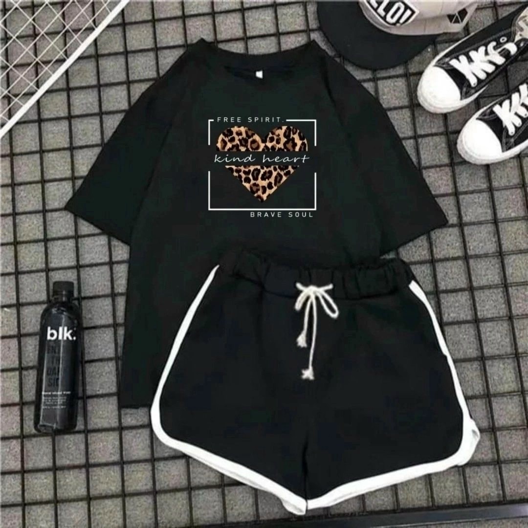 костюм женский с шортами,костюм спортивный женский шорты,костюм женский,костюм футболка шорты,костюм женский футболка