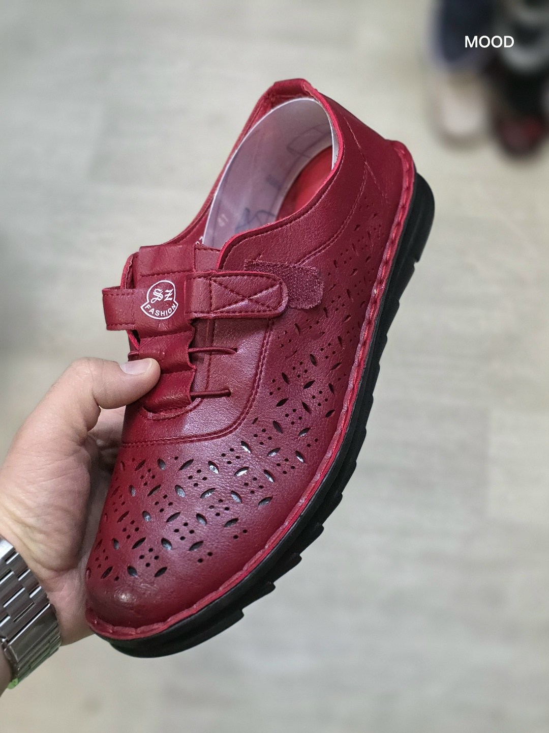 ,женская ,женские туфли,обуви,мокасины с перфорацией