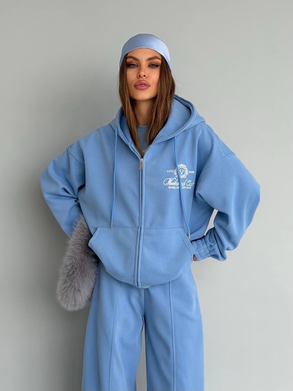 толстовка в стиле,толстовка,толстовка женская,модная толстовка,голубая толстовка