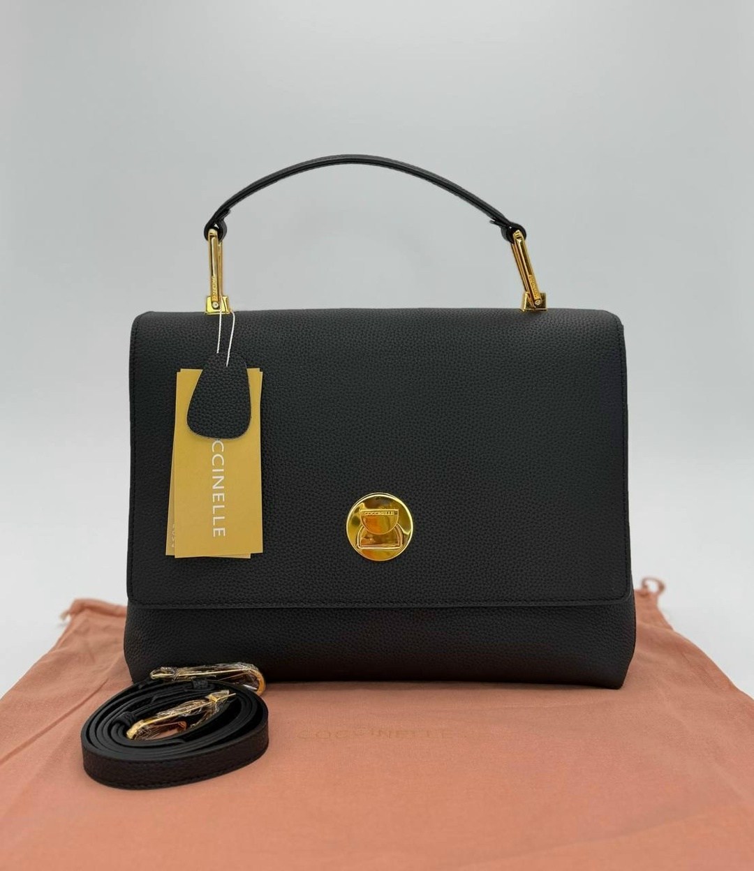 сумка сэтчел coccinelle liya черный,сумка coccinelle,женская сумка coccinelle,сумка сэтчел кожаная liya coccinelle,женская сумка bella