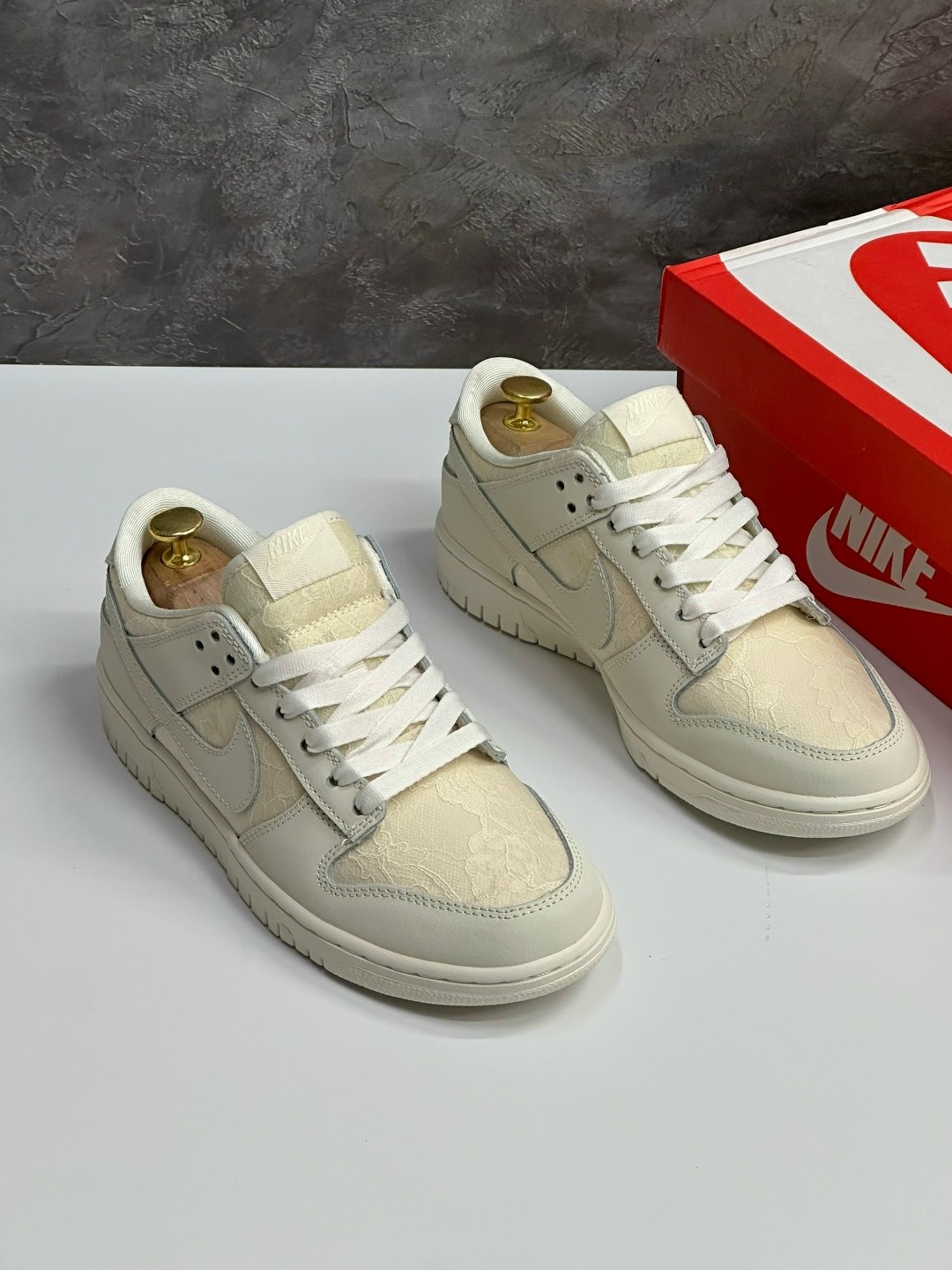 nike dunk low sail/light bone,кроссовки nike sb dunk low цвет бежевый,nike dunk low,кроссовки,nike dunk low light bone