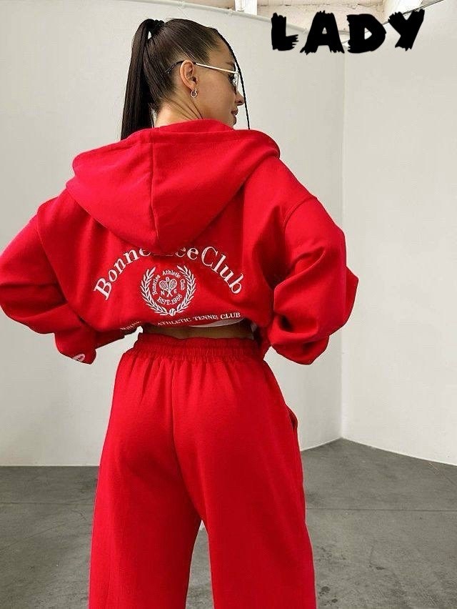 оранжевые спортивные костюмы,трикотажный оранжевый костюм,оранжевый костюм,женские спортивные костюмы,трикотажные костюмы