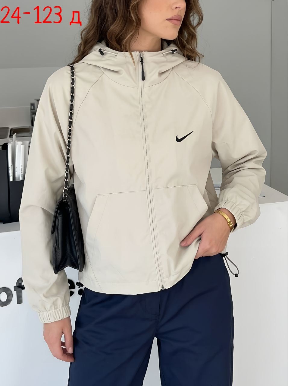 повседневная куртка,ветровка nike,женская куртка,ветровка женская,куртка