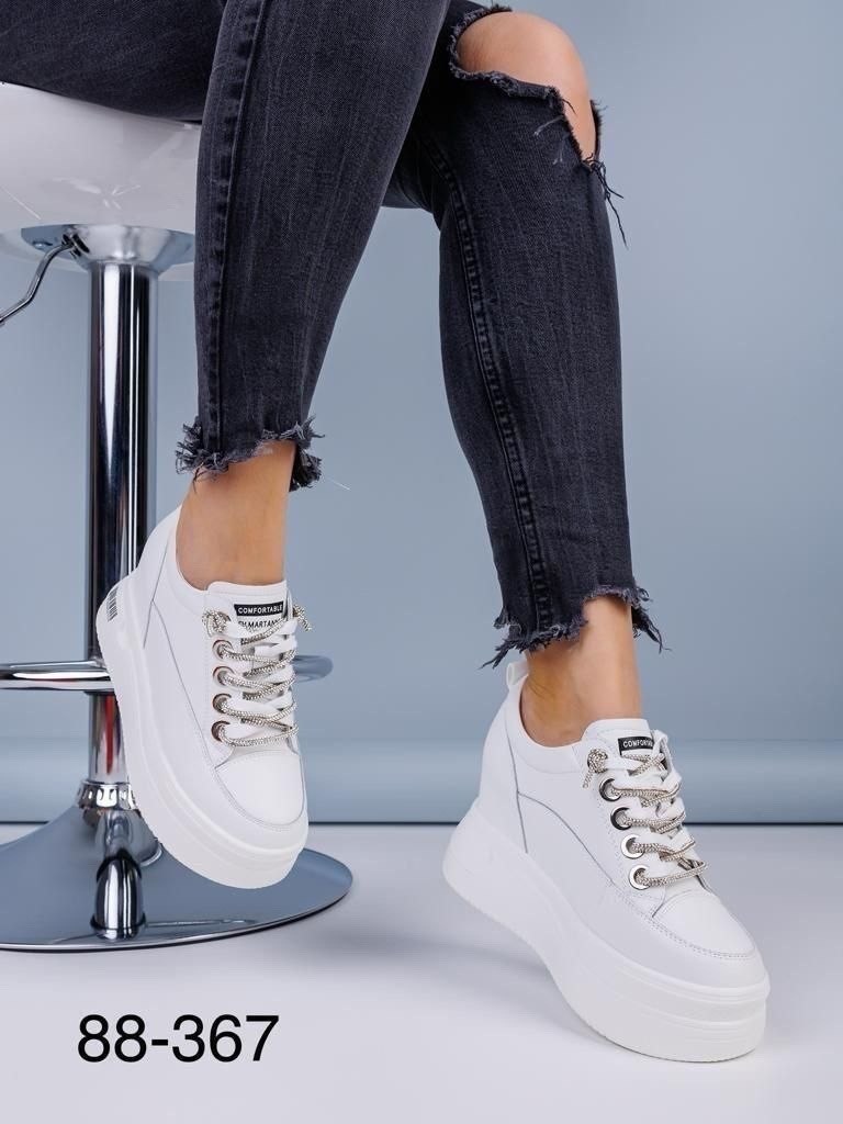 белые кеды найк женские мода 2022,женские белые кроссовки,женские белые кеды,,стильные кроссовки женские