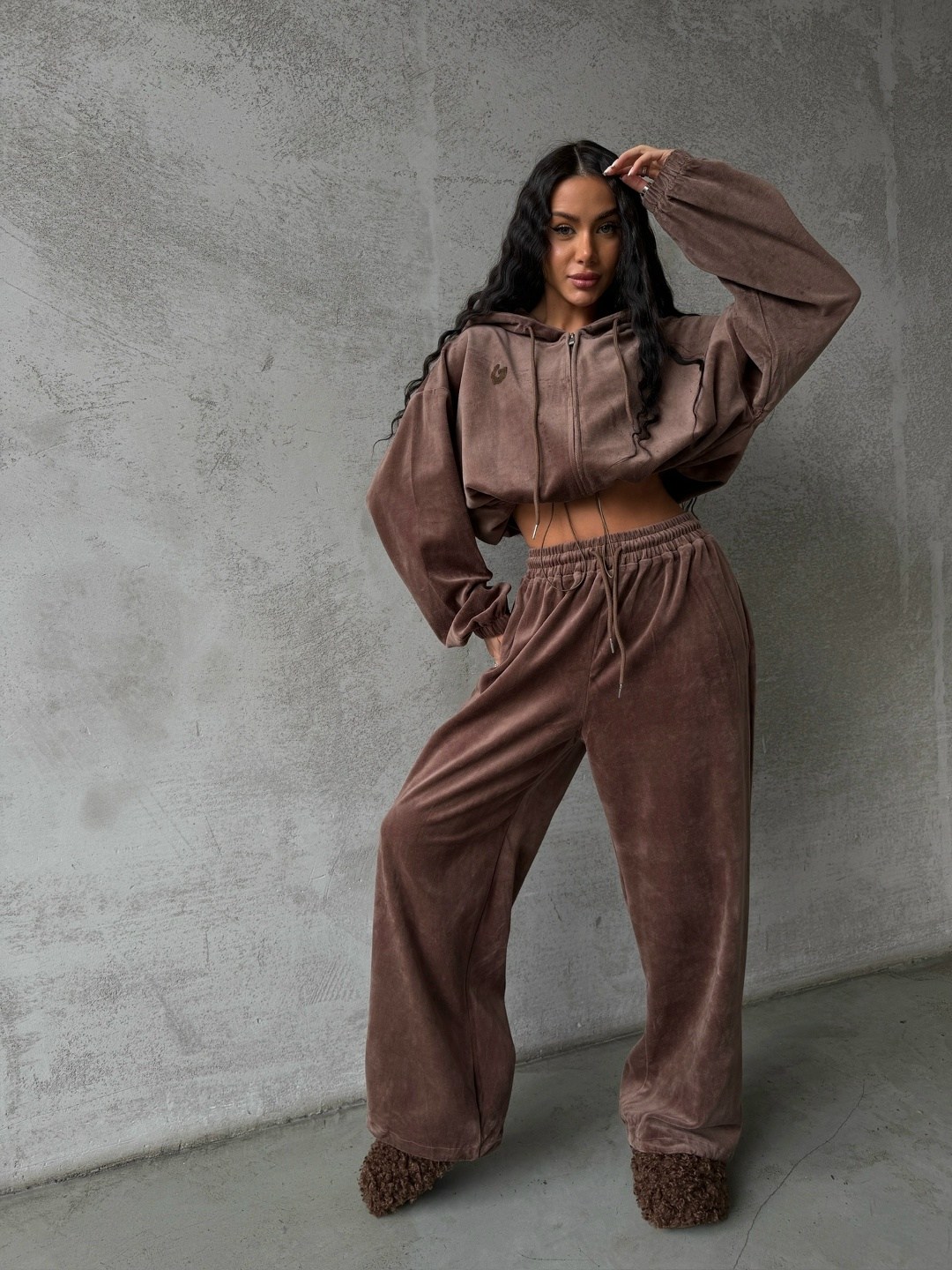 велюровый костюм,костюм спортивный с брюками палаццо из мягкого велюра,спортивный велюровый костюм,велюровый костюм тройка,костюм спортивный
