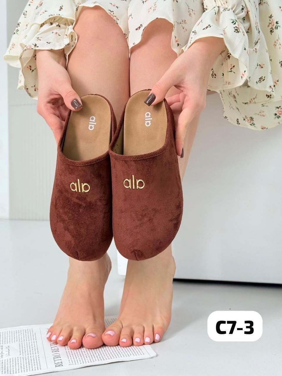 ,женская ,женские шлепанцы,обуви,тапочки женские